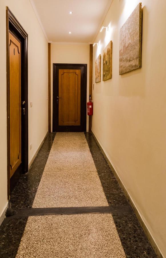 Antica Terrazza Frascati Bed & Breakfast Exterior photo